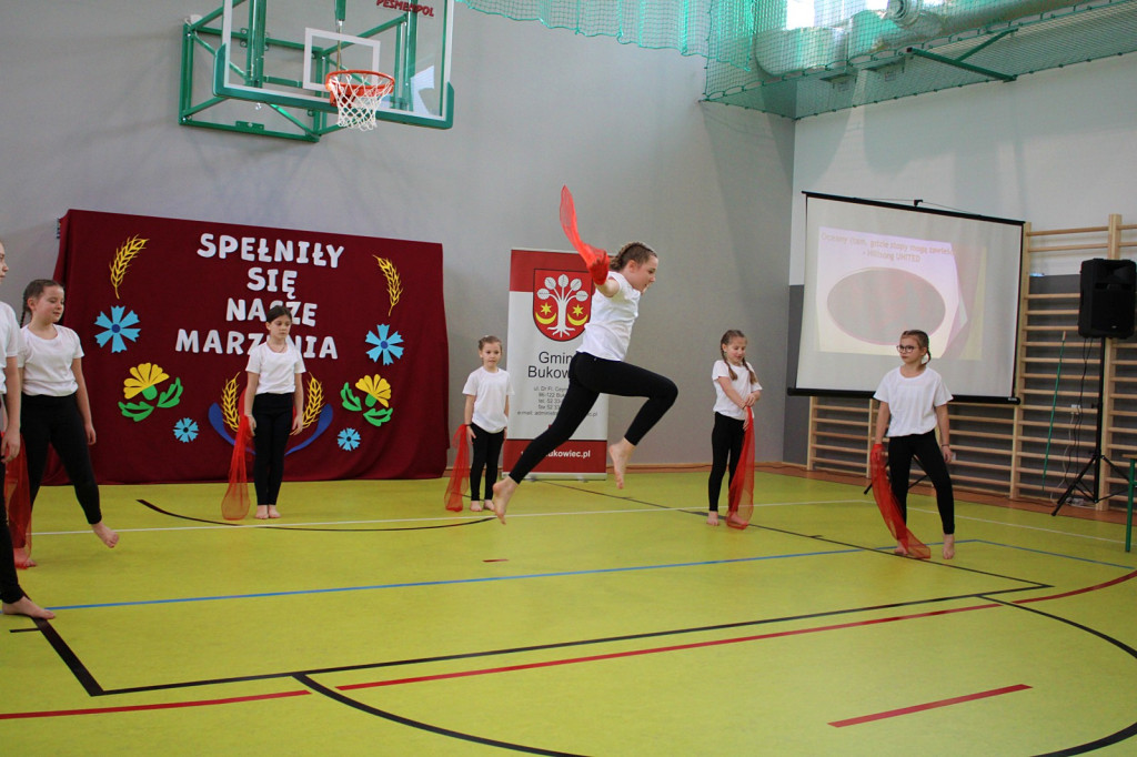 Szkoła w Przysiersku już po przebudowie