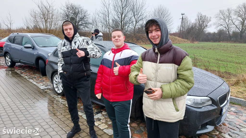 Adam Kunc - motokuncik: Spot bmw w Świeciu