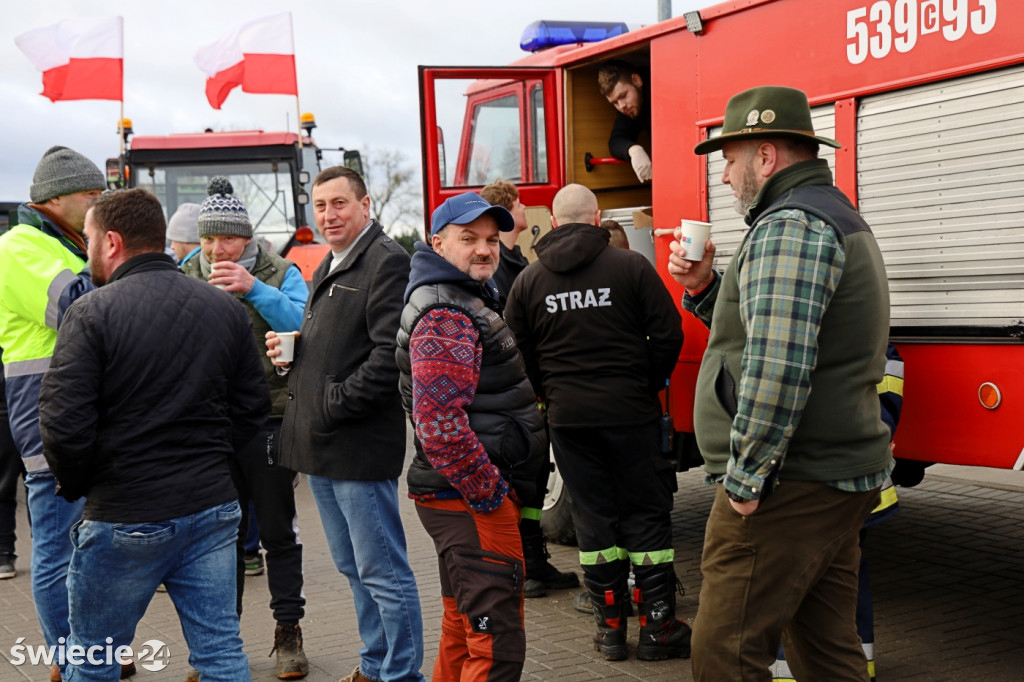 Rolnicy i myśliwi solidarni w Warlubiu