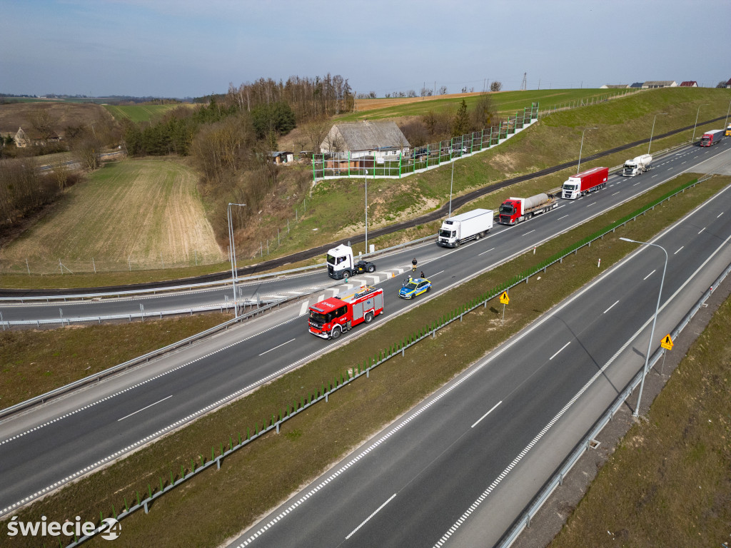 Rolnicy blokują drogę ekspresową pod Świeciem