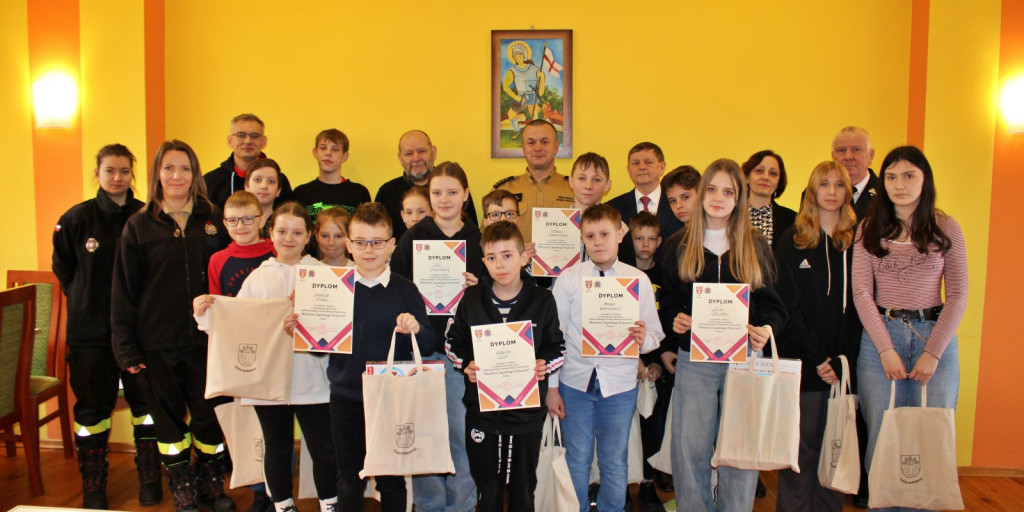 W gminie Bukowiec wyłoniono uczniów, którzy najwięcej wiedzą o pożarnictwie