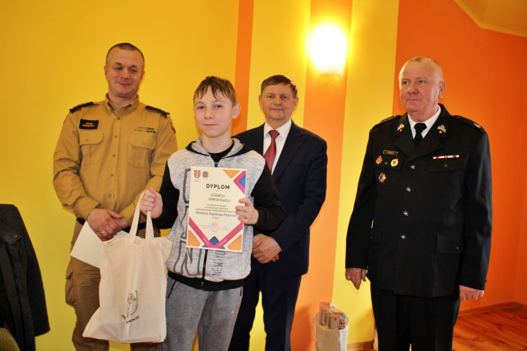W gminie Bukowiec wyłoniono uczniów, którzy najwięcej wiedzą o pożarnictwie