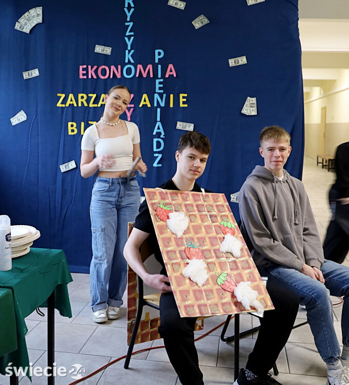Drzwi otwarte w ZSP w Świeciu