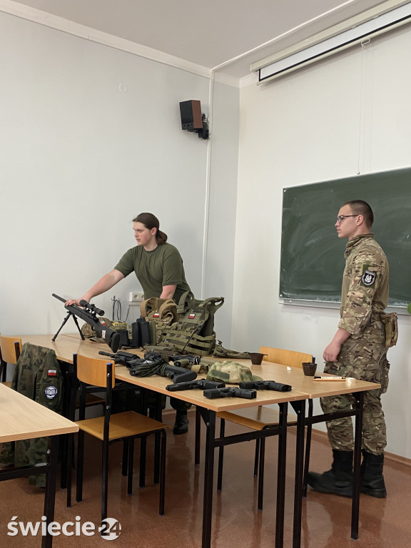 Drzwi otwarte w Akademickim Liceum Ogólnokształcącym