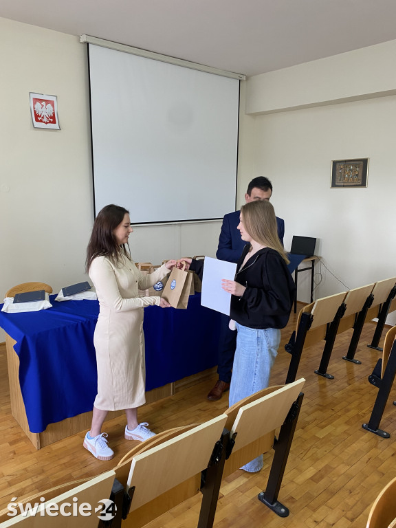 Drzwi otwarte w Akademickim Liceum Ogólnokształcącym