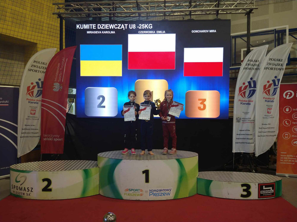 Wyniki z zawodów karate w Pleszewie