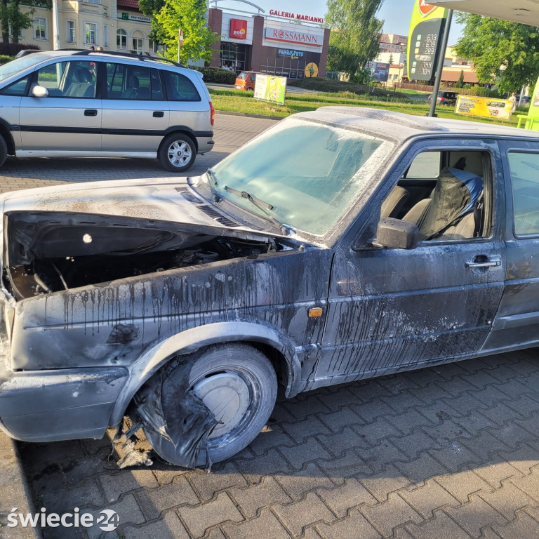 Samochód zapalił się po zatankowaniu gazem