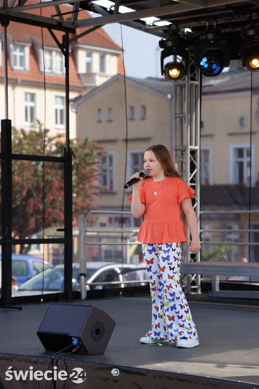Majówka na Dużym Rynku w Świeciu