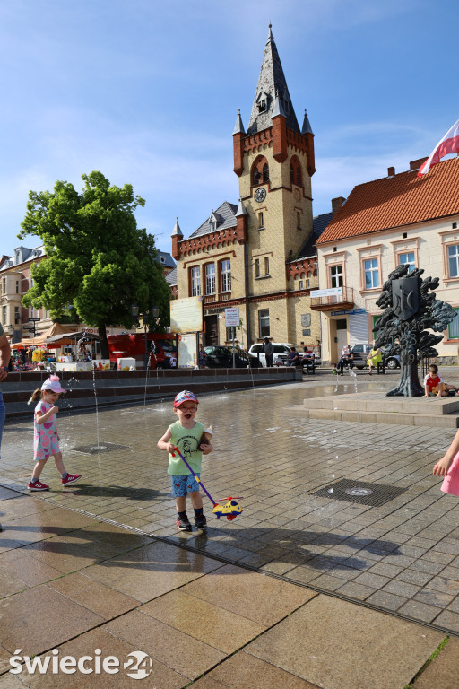 Majówka na Dużym Rynku w Świeciu
