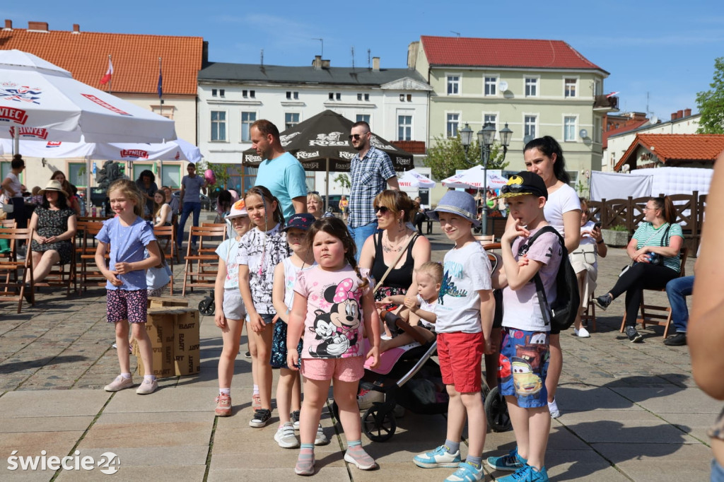 Majówka na Dużym Rynku w Świeciu