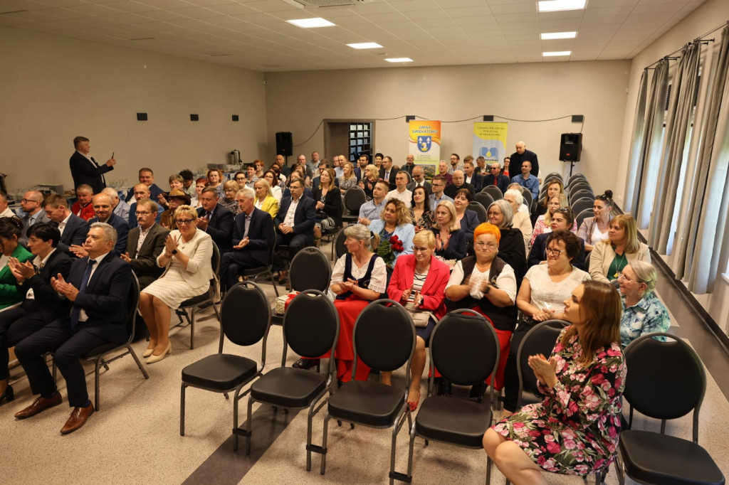 Otwarcie biblioteki w Świekatowie