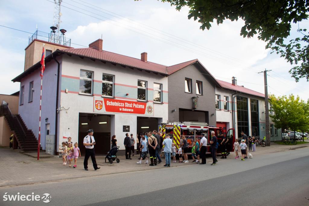 Nowy samochód druhów z Bukowca