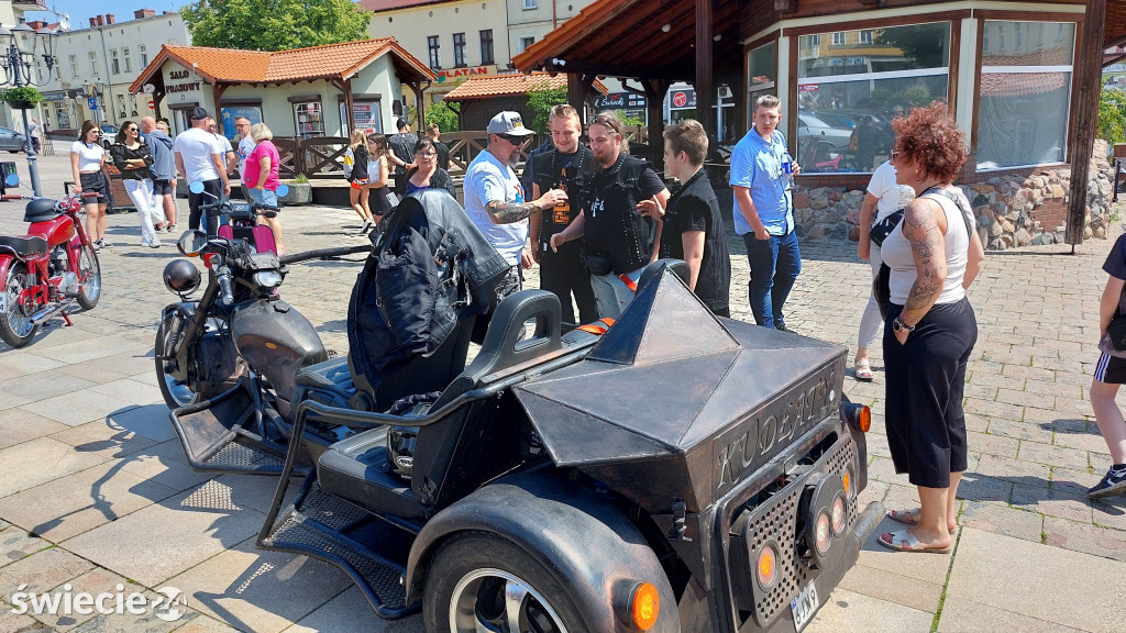 1. Świecki Piknik Motoryzacyjny - cz. 1