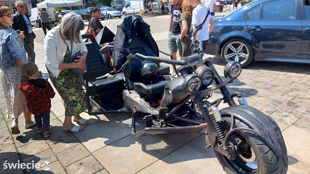 1. Świecki Piknik Motoryzacyjny - cz. 1