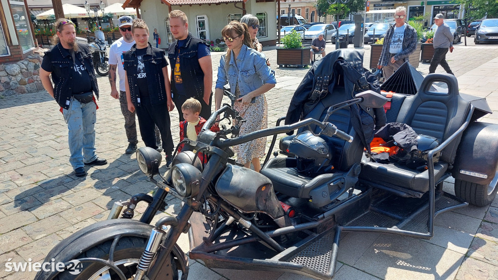 1. Świecki Piknik Motoryzacyjny - cz. 1