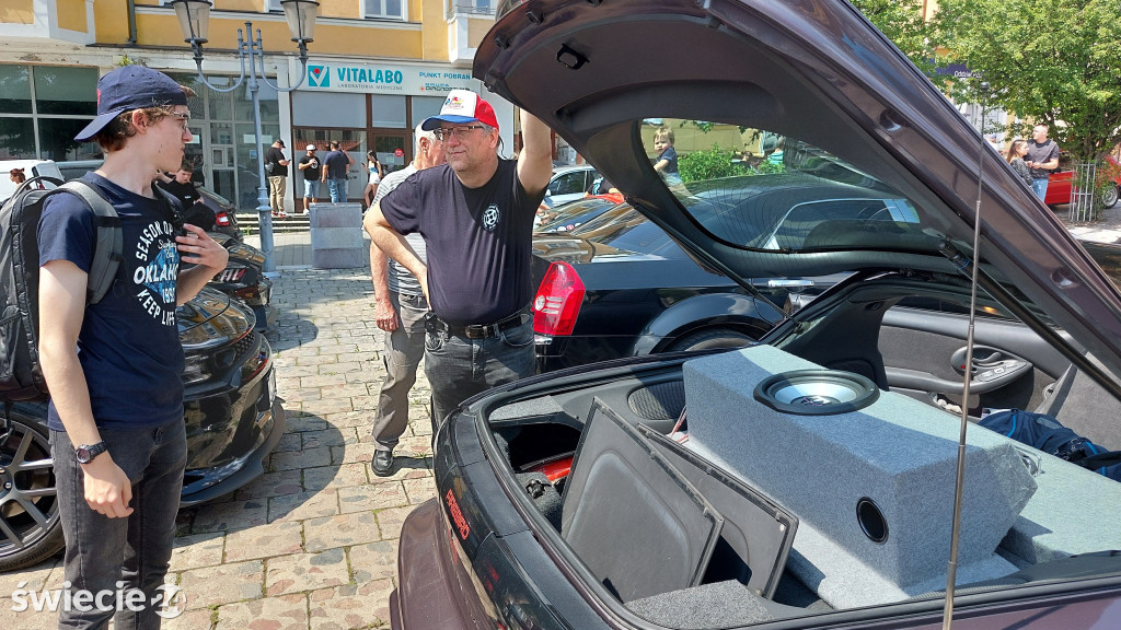 1. Świecki Piknik Motoryzacyjny - cz. 1