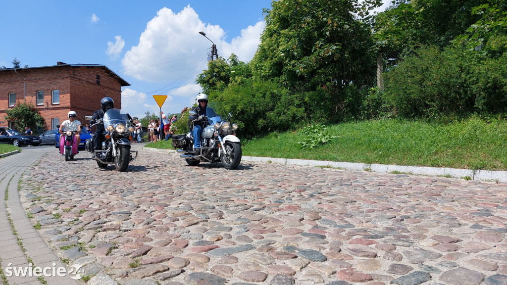 1. Świecki Piknik Motoryzacyjny - cz. 1
