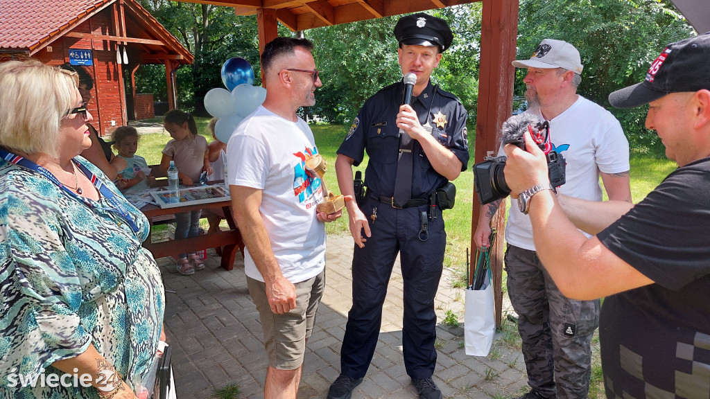 Świecki Piknik Motoryzacyjny - cz. 2 zdjęć