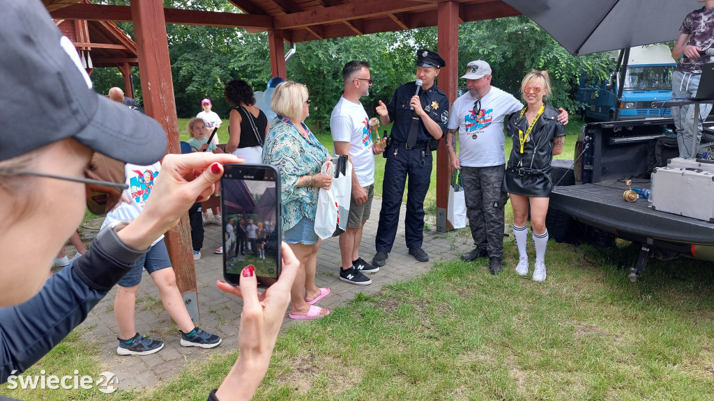 Świecki Piknik Motoryzacyjny - cz. 2 zdjęć