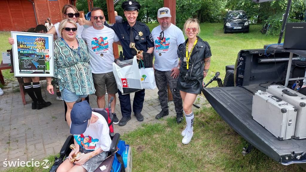 Świecki Piknik Motoryzacyjny - cz. 2 zdjęć