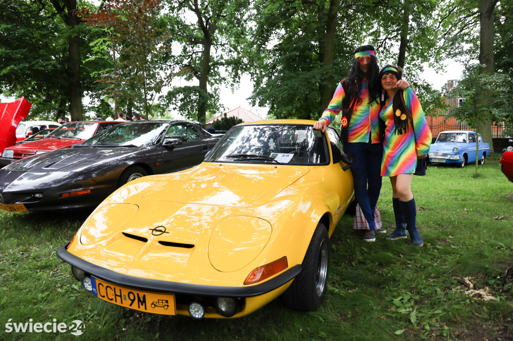 Piknik motoryzacyjny w Polednie