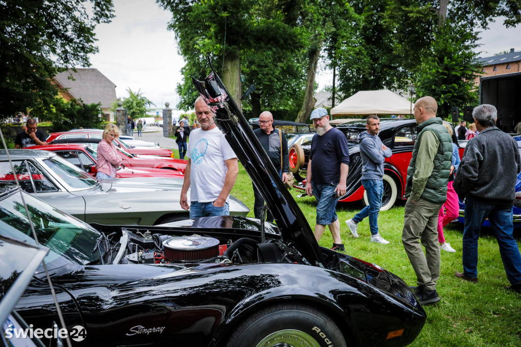 Piknik motoryzacyjny w Polednie