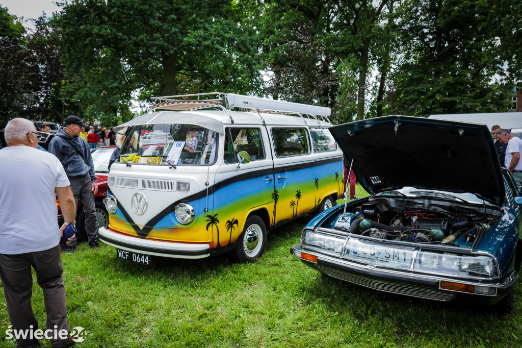Piknik motoryzacyjny w Polednie