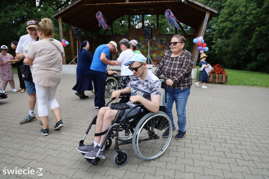 Piknik integracyjny „Całkiem nowa bajka”