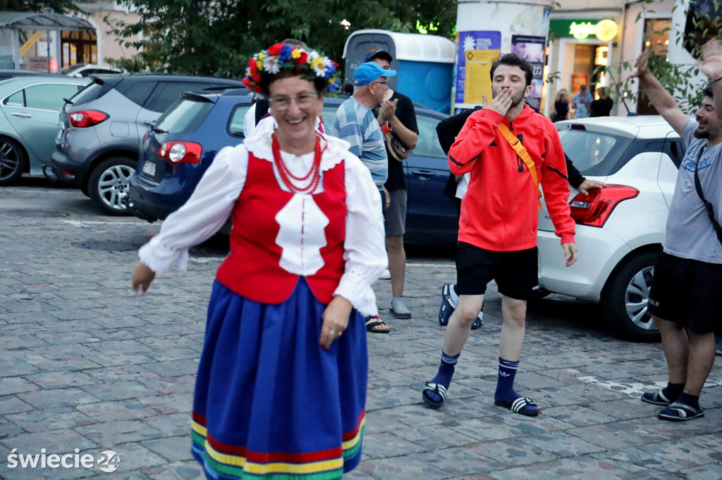 Lato z folklorem w Świeciu