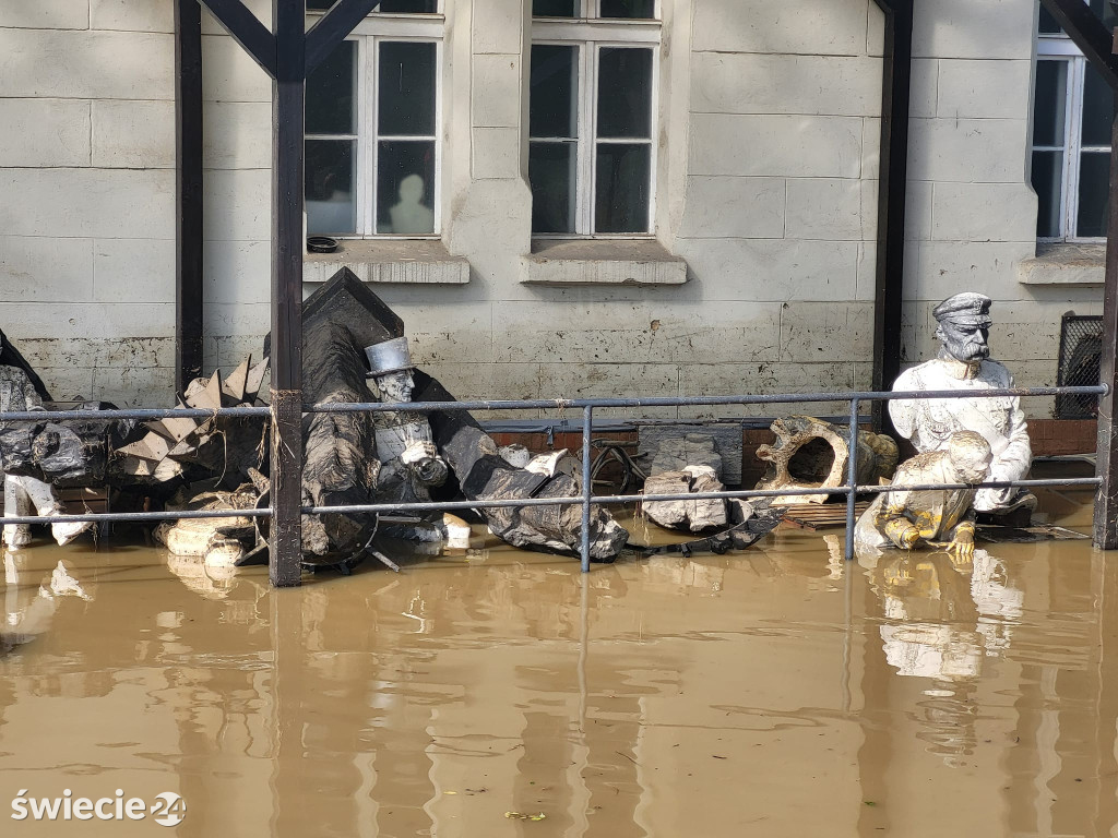 Nasi ratownicy wodni pomagają na południu Polski