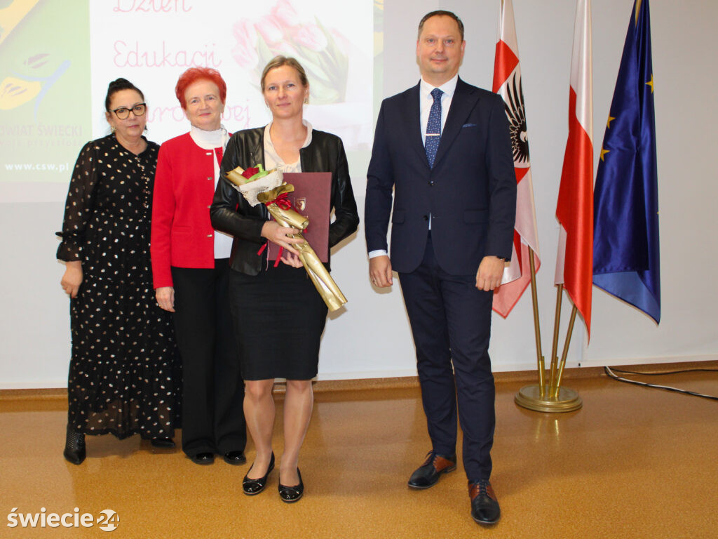 Nauczyciele docenieni przez starostę