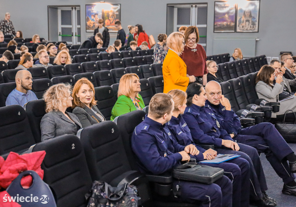 Konferencja „Reaguj na przemoc”