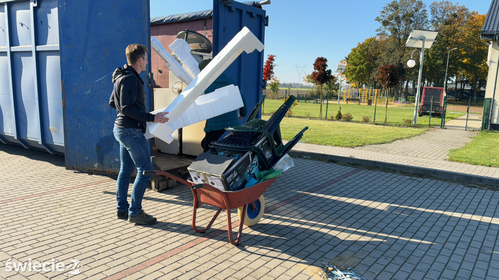 Mobilna Zbiórka Odpadów w gminie Świecie - 10.2024