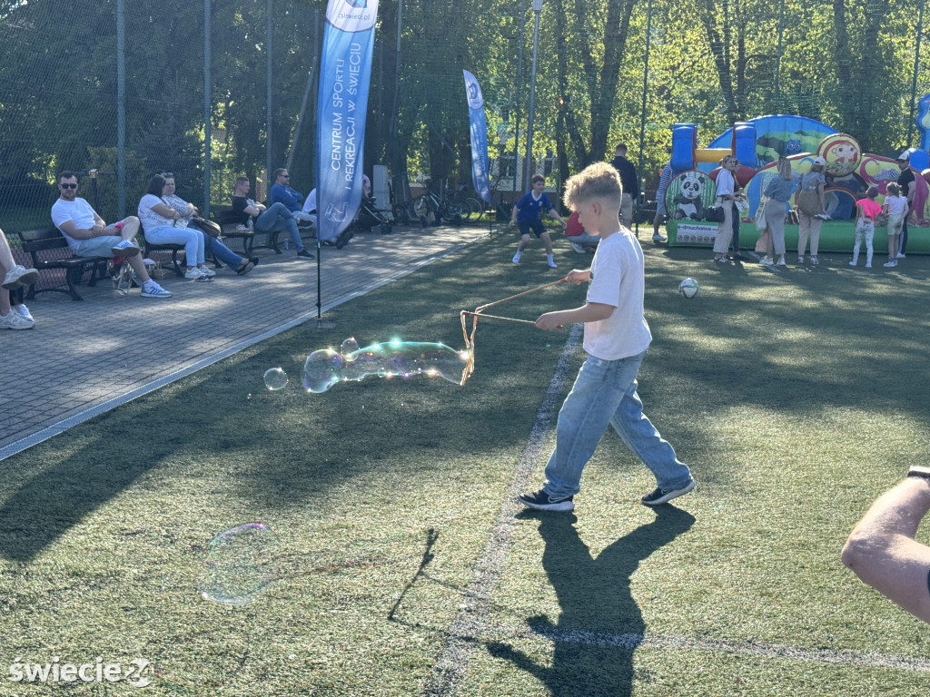 Majówka na Orliku - Świecie, ul. Hallera