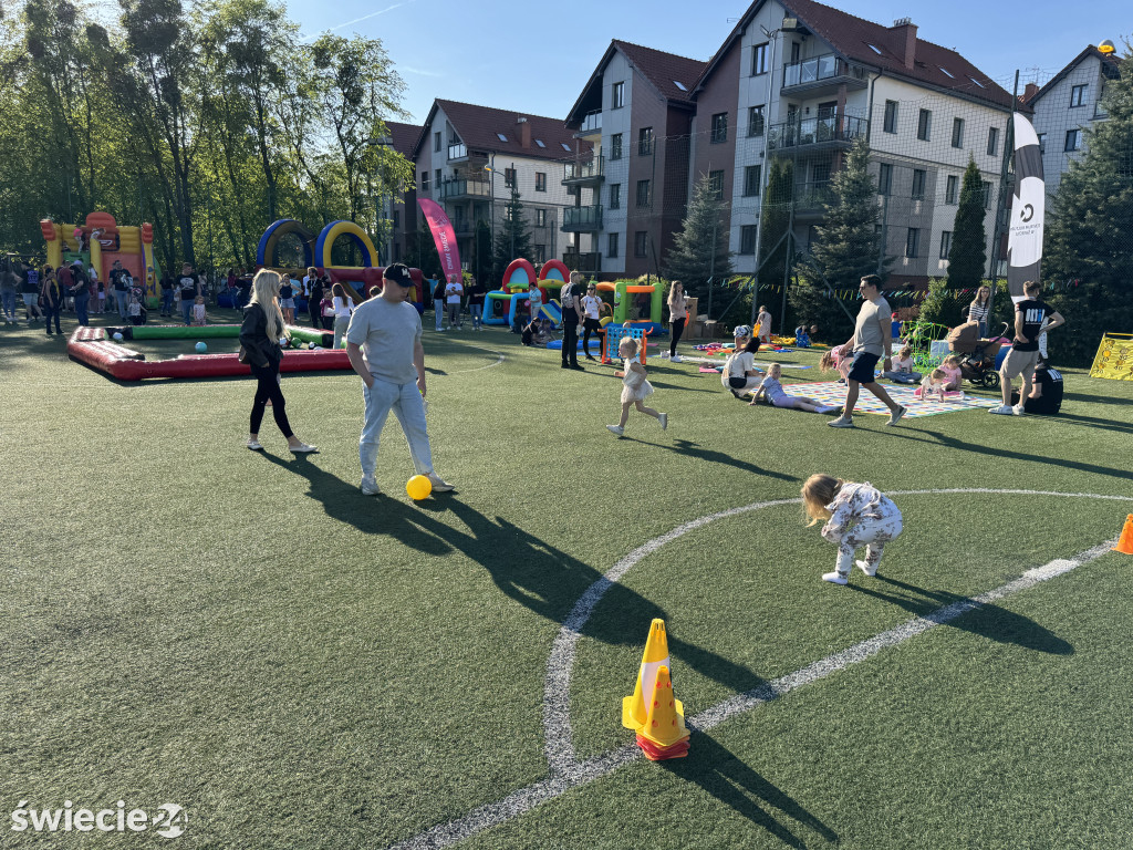 Majówka na Orliku - Świecie, ul. Hallera