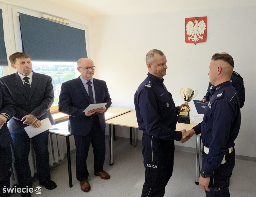 Marcin Wróblewski ze świeckiej drogówki drugi w województwie