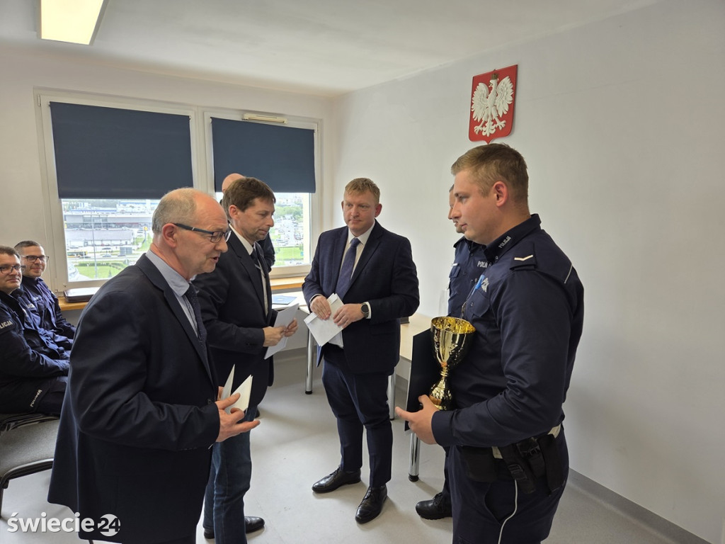 Marcin Wróblewski ze świeckiej drogówki drugi w województwie