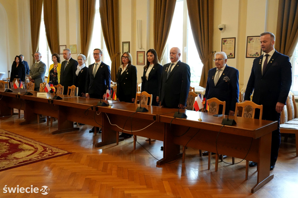 Podpisanie umowy partnerskiej Świecia z Abbeville