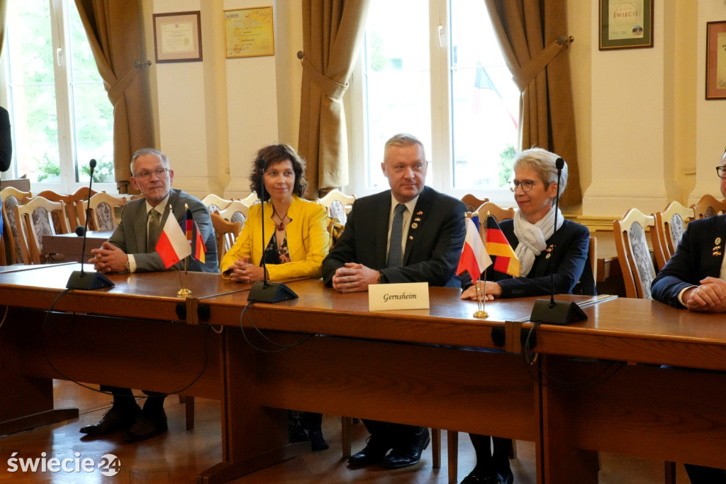 Podpisanie umowy partnerskiej Świecia z Abbeville