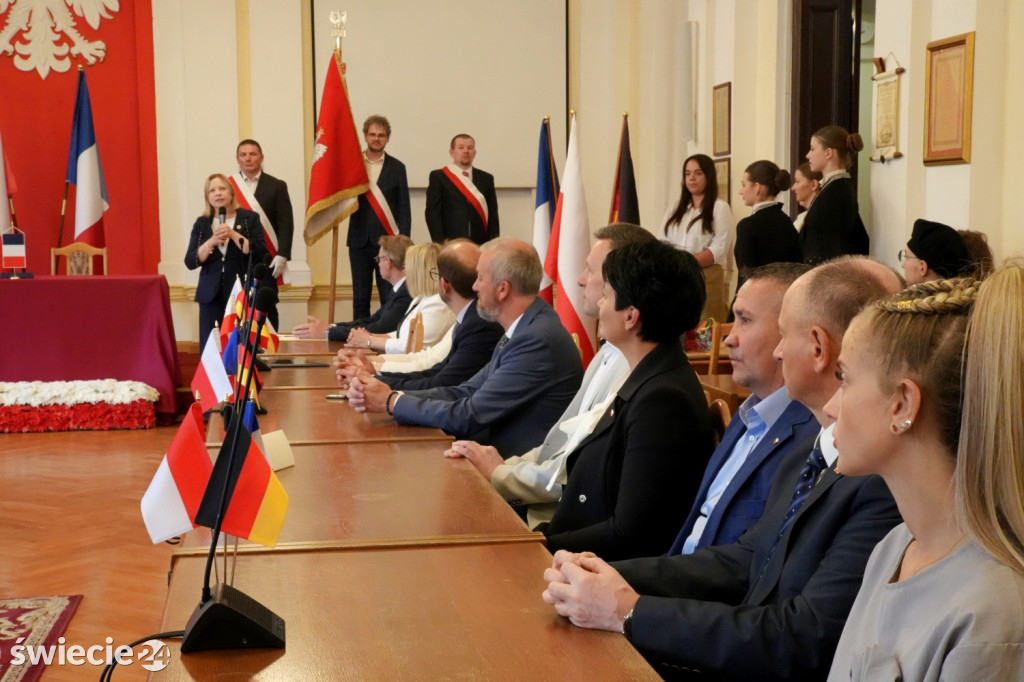 Podpisanie umowy partnerskiej Świecia z Abbeville