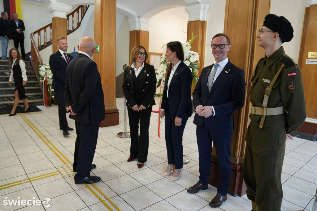 Podpisanie umowy partnerskiej Świecia z Abbeville