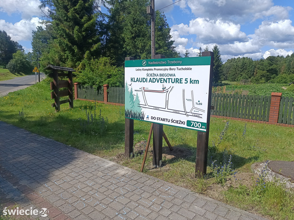 Jak powstawała ścieżka biegowa wokoło Tlenia