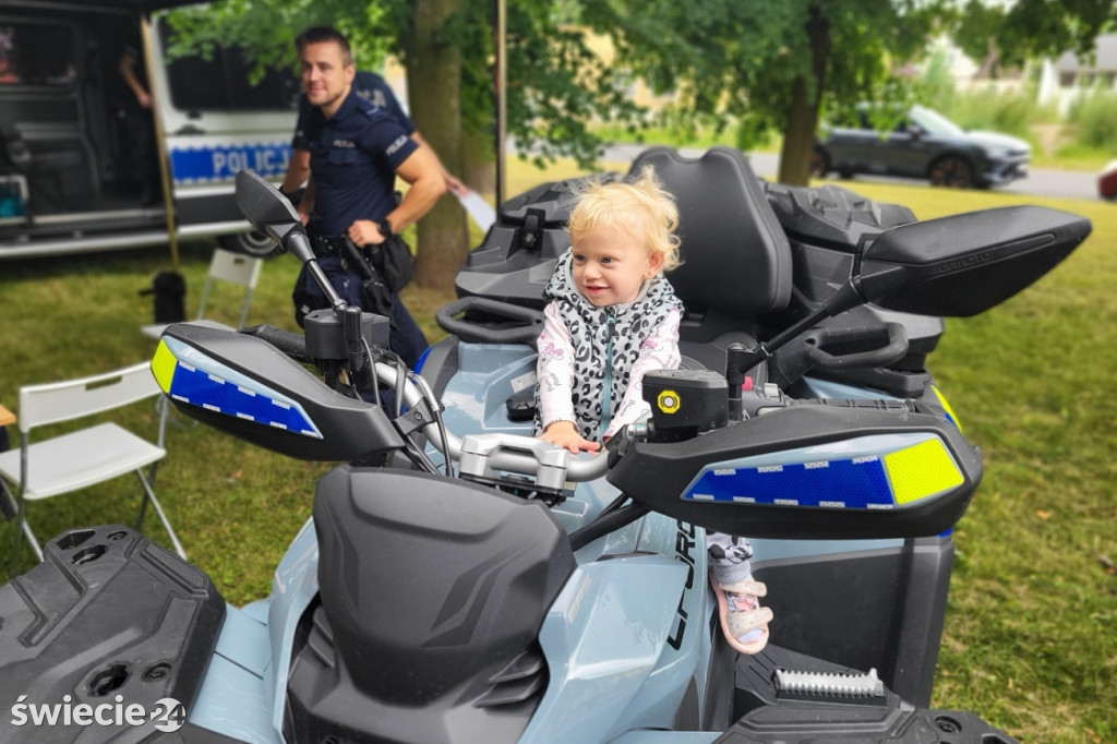 Profilaktyczny piknik z policją w Świeciu