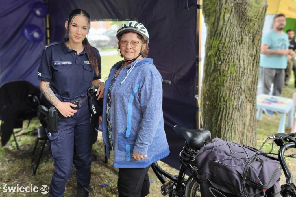 Profilaktyczny piknik z policją w Świeciu