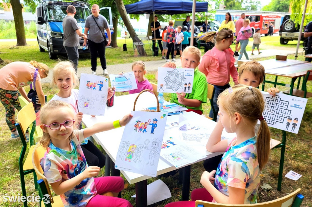 Profilaktyczny piknik z policją w Świeciu