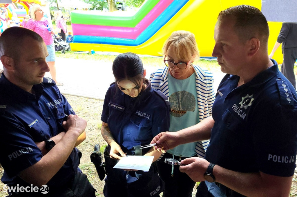 Profilaktyczny piknik z policją w Świeciu