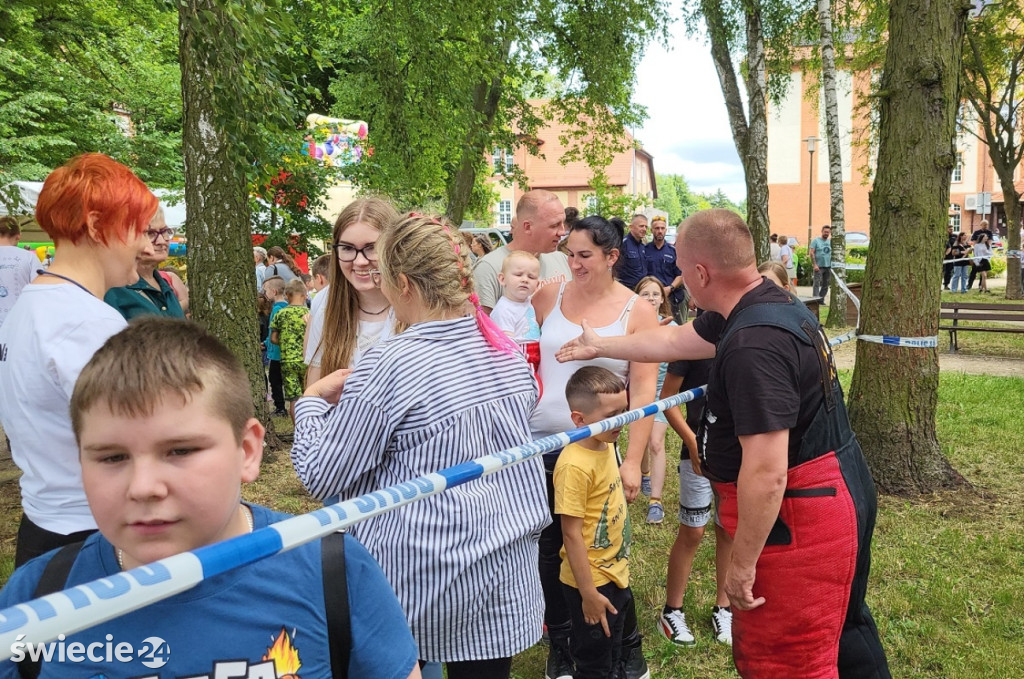 Profilaktyczny piknik z policją w Świeciu