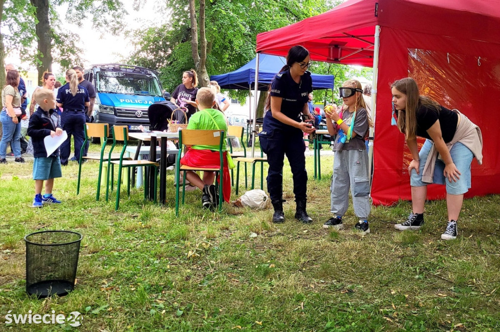 Profilaktyczny piknik z policją w Świeciu