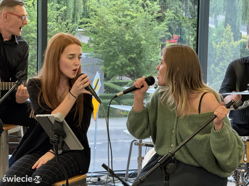 Muzyka w bibliotece. Koncert zespołu Przestrzeń