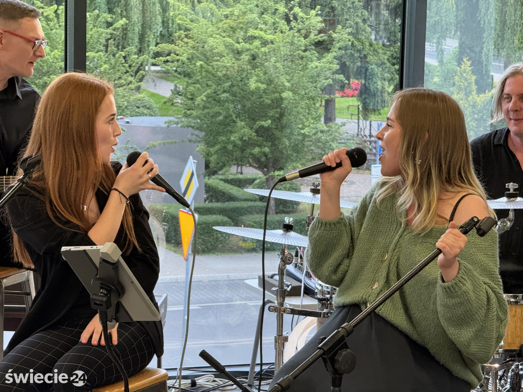 Muzyka w bibliotece. Koncert zespołu Przestrzeń